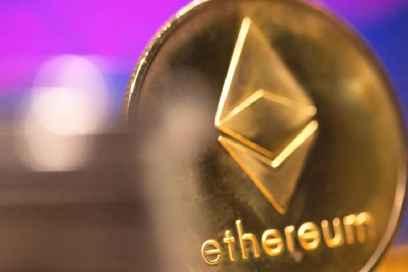 Aave, Ethereum likidite havuzundaki varlıkları donduruyor