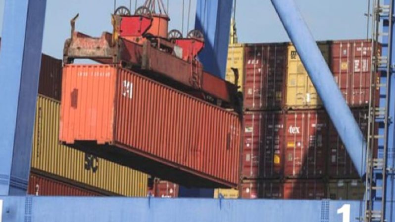Dış ticaret açığı Ekim’de yüzde 422 arttı