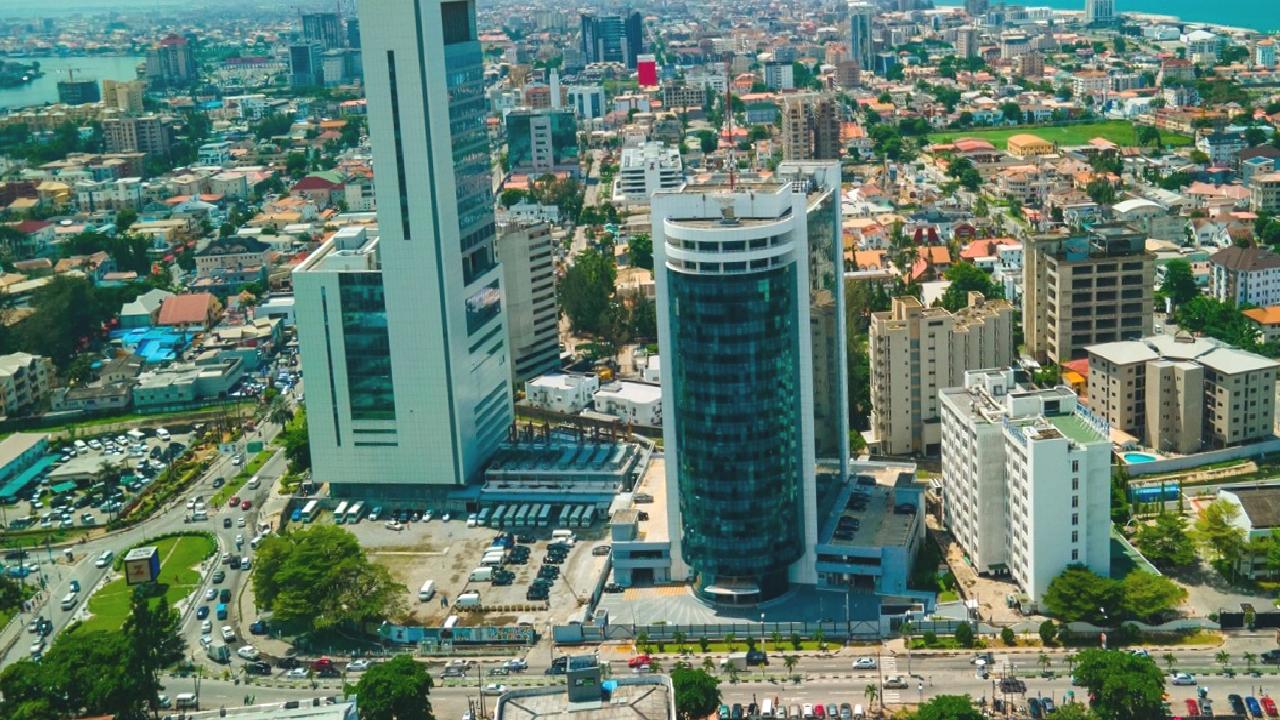 AAX Kullanıcıları, Kripto Borsasının Ofisine Baskın Yaptı