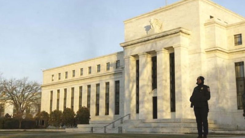 Fed/Cook: Faizleri daha küçük adımlarla artırma vakti yaklaşıyor