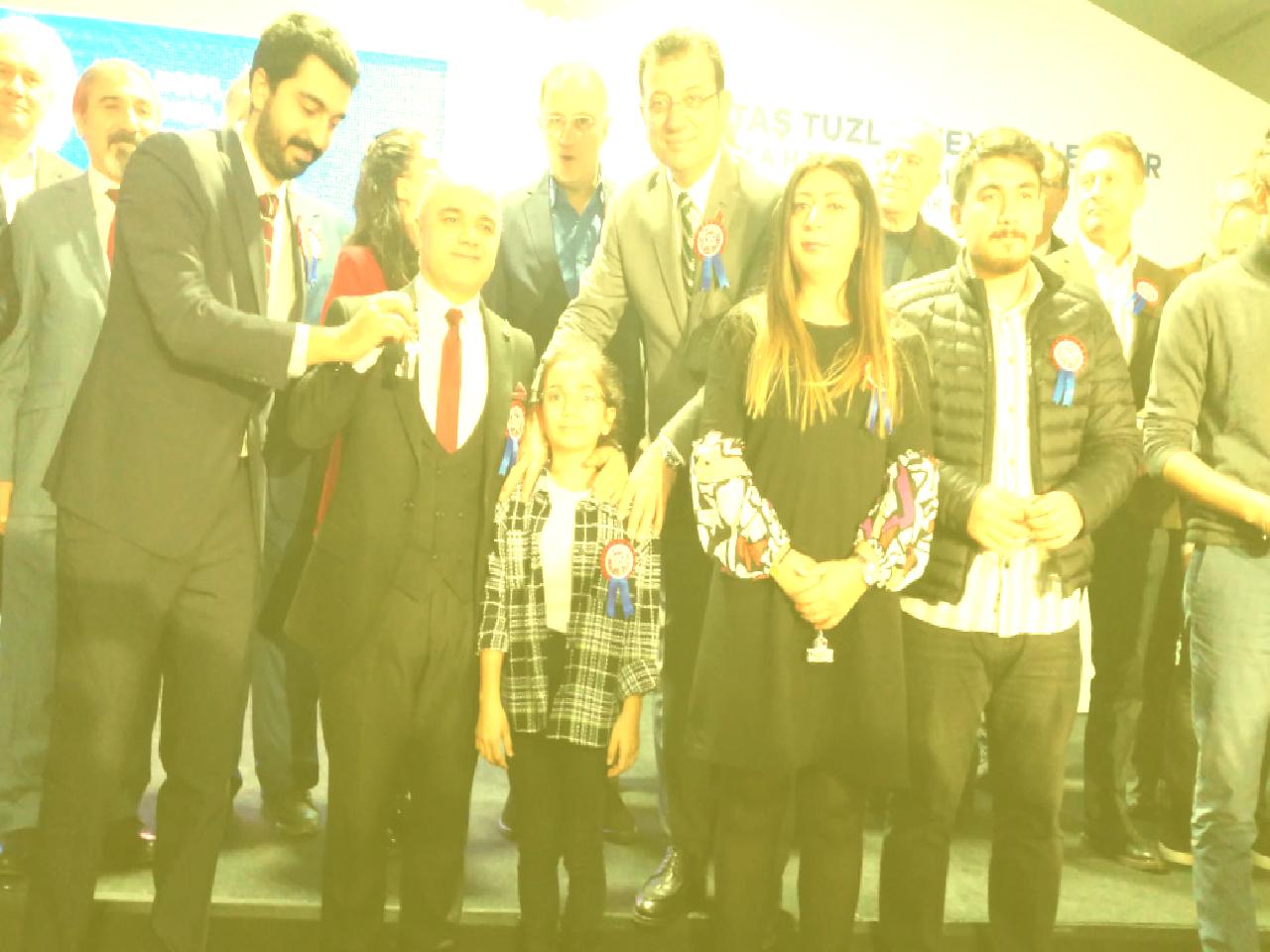 İBB Lideri İmamoğlu, KİPTAŞ'ın anahtar teslim merasimine katıldı 2 ibb lideri imamoglu kiptasin anahtar teslim merasimine katildi 0 th5nW7Y3