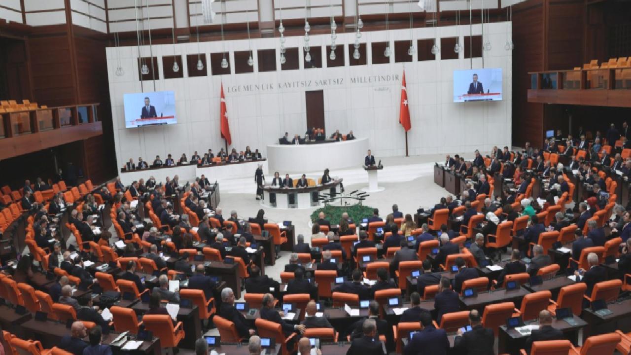 Meclis’te bütçe görüşmelerinde İmamoğlu tartışması