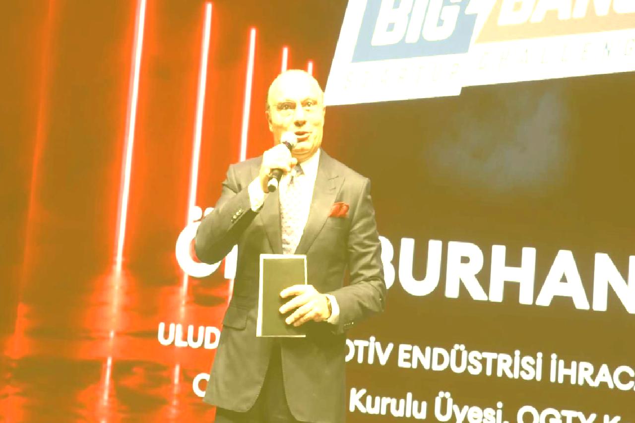 Otomotiv girişimcilerine OİB'den 1 milyon lira ödül 2 otomotiv girisimcilerine oibden 1 milyon lira odul 0 Pz4nEAg2