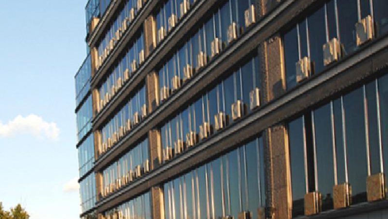 Polonya piyasaları kapanışta yükseldi; WIG30 1,56% kıymet kazandı