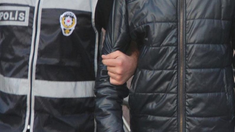 Sonda yakalanan 2 FETÖ şüphelisi tutuklandı