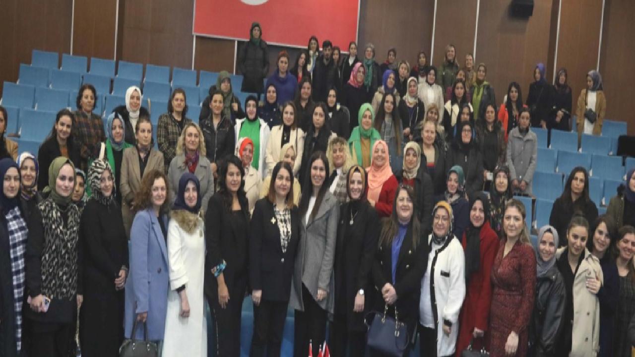 AK Parti’li Karaaslan: Türkiye Yüzyılı, bayanlarımızın yüzyılı olacak