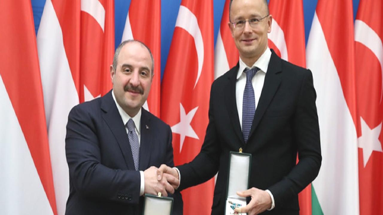 Bakan Varank’tan Macaristan’a teklif: ‘Destek vermeye hazırız’