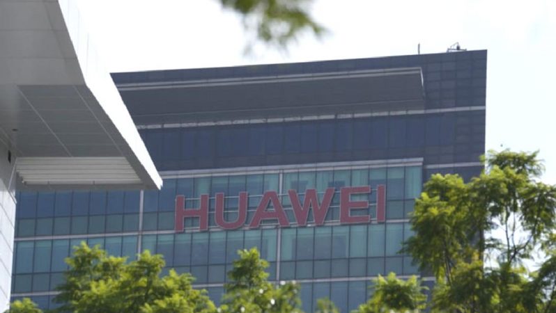 Biden hükümetinden Huawei adımı