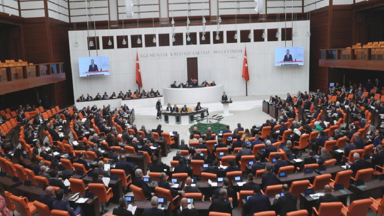 CHP ve YETERLİ Parti’den EYT itirazı! Prim gün sayısıyla ilgili sorun var