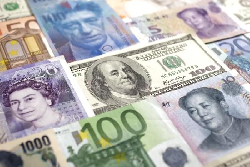 Dolar güne yükselişle başlasa da haftayı negatif kapatma yolunda ilerliyor
