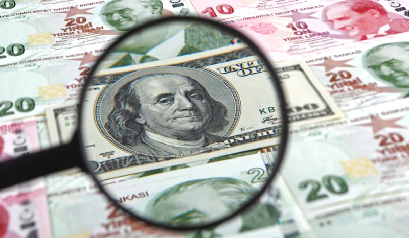 Dolar/TL paritesi hâlâ yatay seyirde