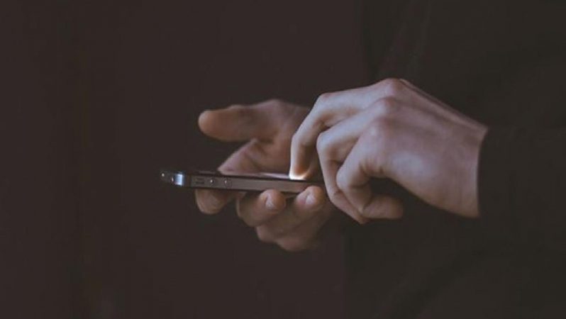 Dünyaca ünlü marka, eserin yarı fiyatına satıldığını görünce şüphelendi: Hırsızlık ortaya çıktı!