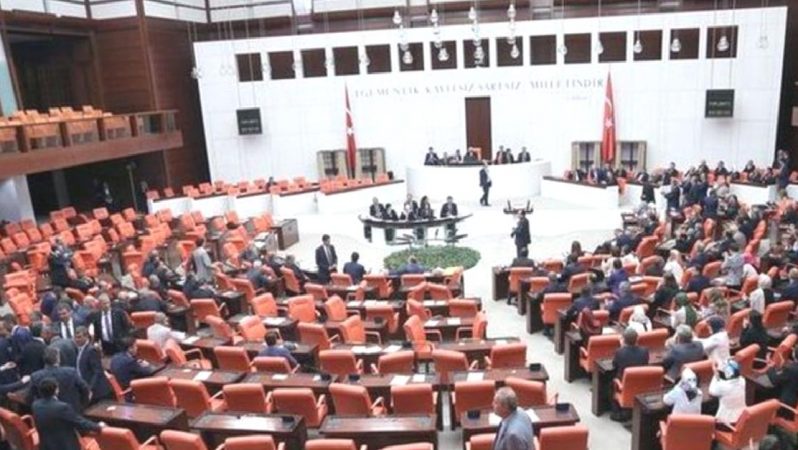 Kamuda kontratlı çalışana takım teklifi maddeleşti