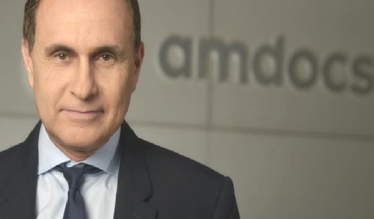 Amdocs Gelir Raporu, Q1 Toplam Gelir Beklentileri Aştı